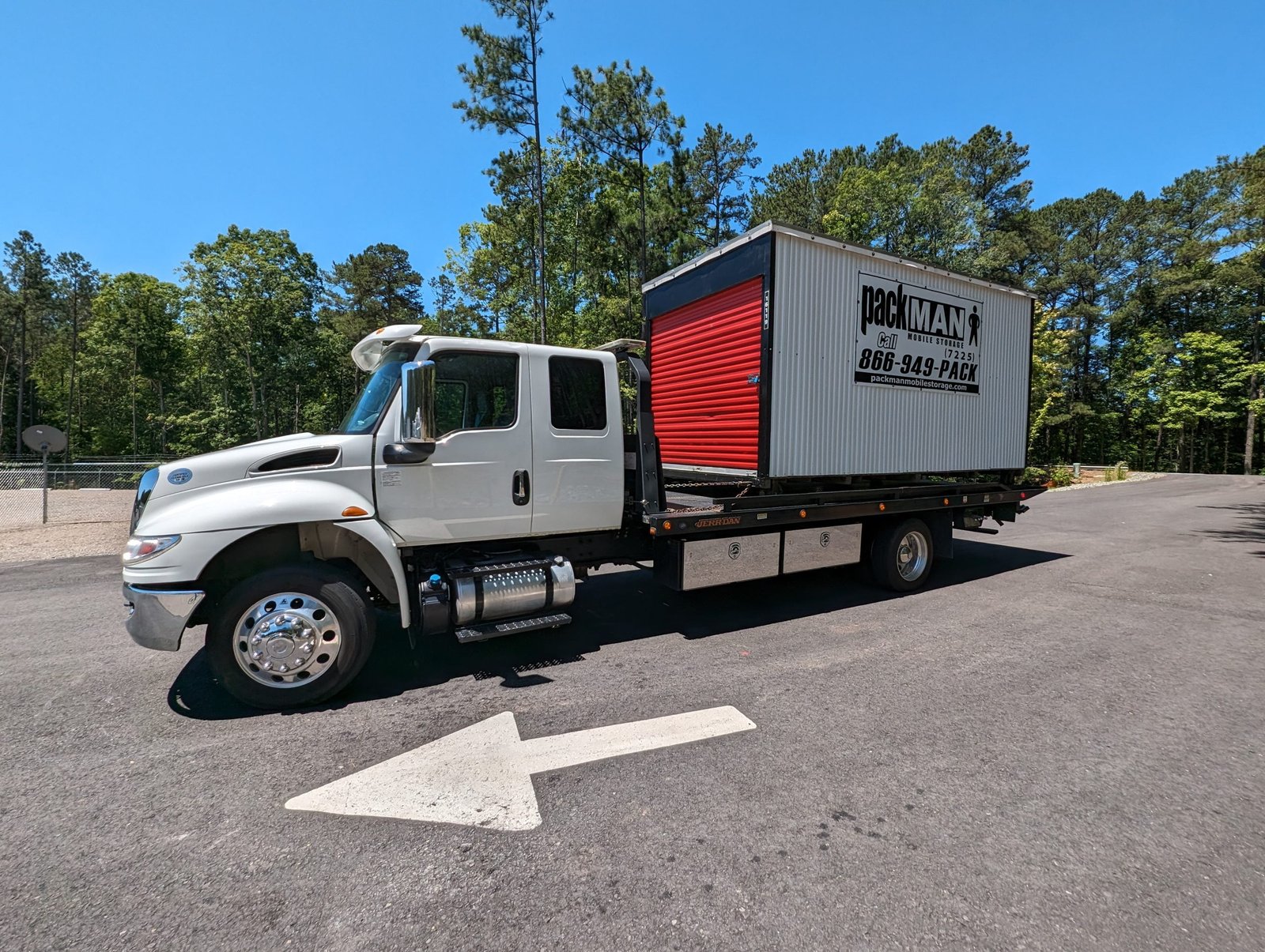 Delivery of a Packman Mobile Storage Container